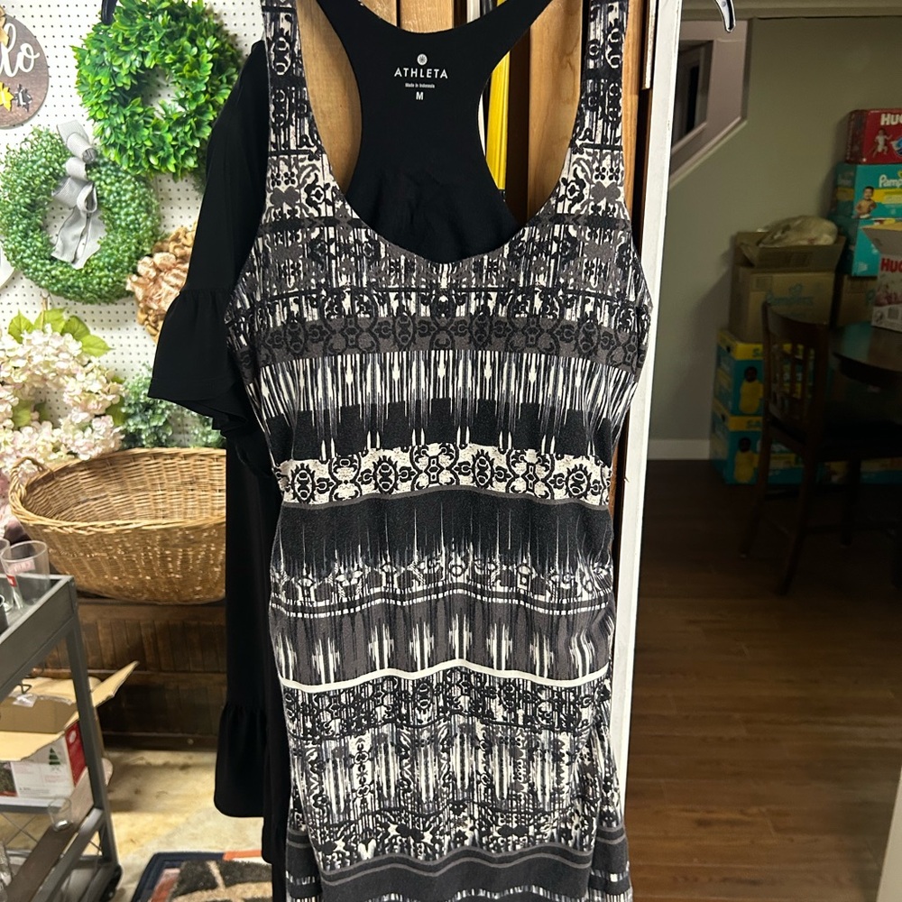 Athleta Black and White Patterned dress